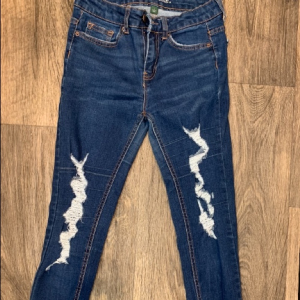 Dark washed Jeans
